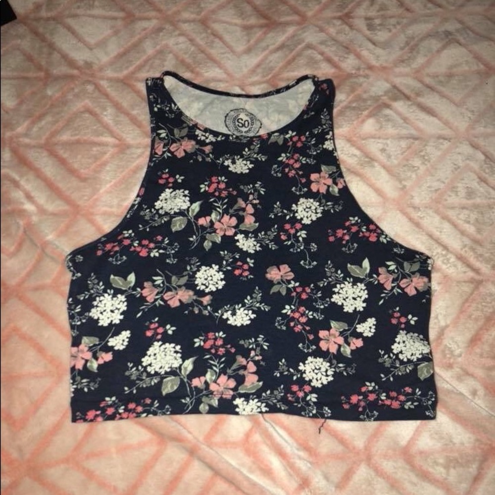Medium crop top
